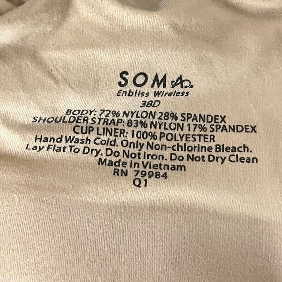 Soma Enbliss Wireless Womens Beige Tan Back Close Adjustable Bra Stretch 38D - Picture 16 of 16